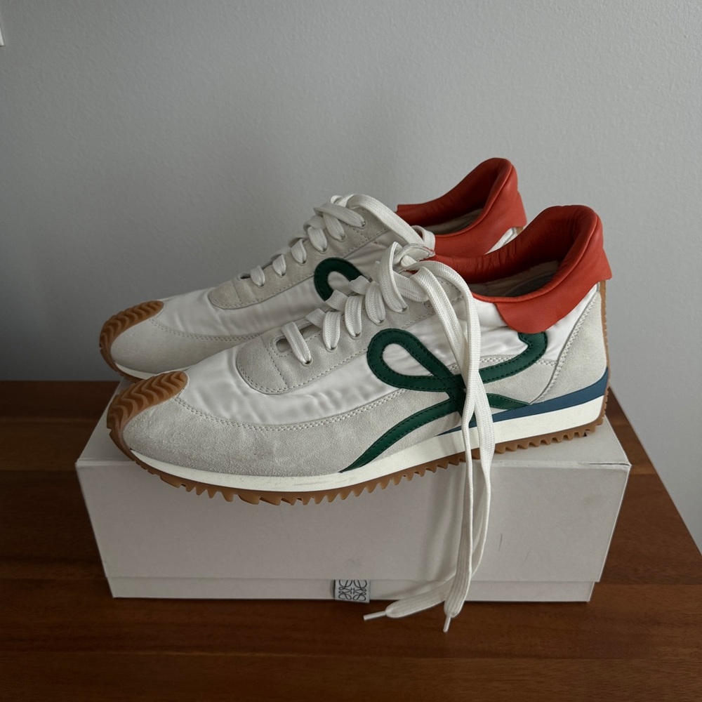 Loewe Flow Runner